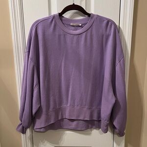 Zenana Outfitters Purple Sweatshirt. S.